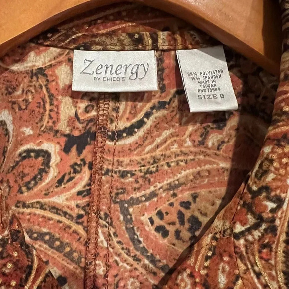 Zenergy by Chico's Paisley Print Zip Front Jacket Size 0 Small Stretch Boho - Picture 8 of 11
